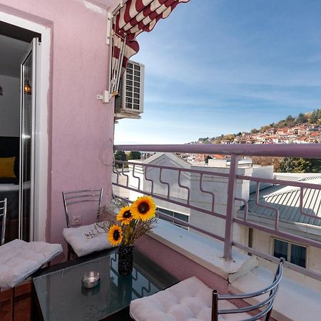 Petar Apartment-City Center, Ohrid Esterno foto